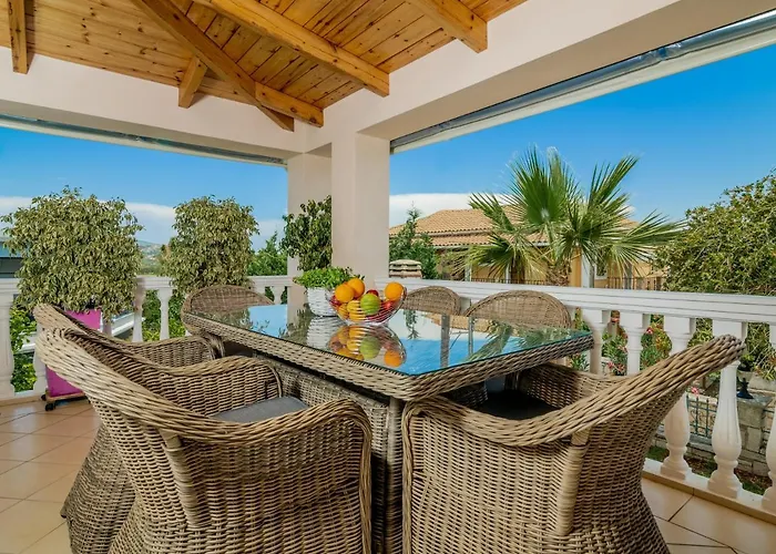 Casa de Férias Matina's Family House With Your Private Jacuzzi! *