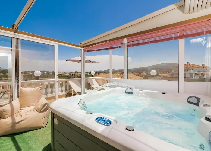 Matina's Family House With Your Private Jacuzzi! * Ambelókipoi